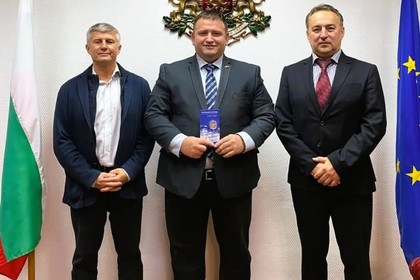 Проведена среща на посланик Златин Кръстев с депутата от Върховната рада на Украйна – Вадим Галайчук и Андрий Смородин, президент на Националната платформа „Инициатива Три морета – Украйн